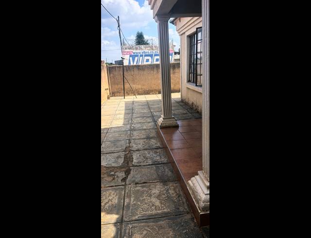 4 BEDROOM FREESTANDING FOR SALE IN SOSHANGUVE SOUTH EXT 2